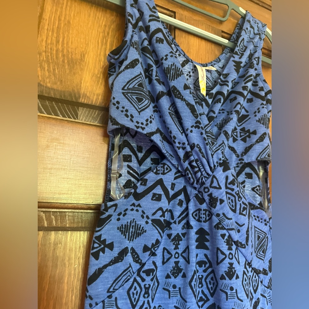 feathers Blue and Black Maxi Dress with Geometric Pattern - Picture 5 of 10